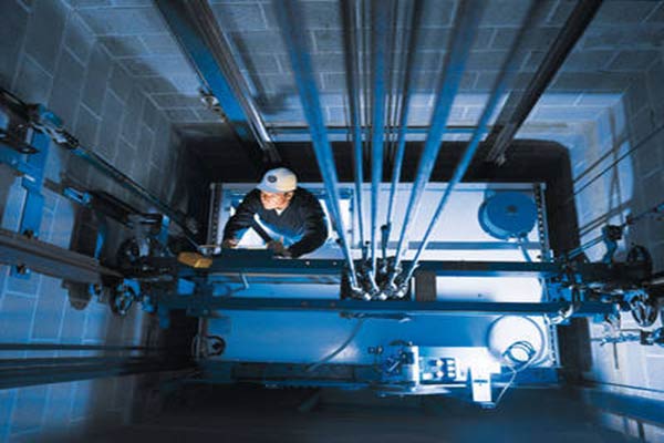 Τεχνική υποστήριξη ανελκυστήρων